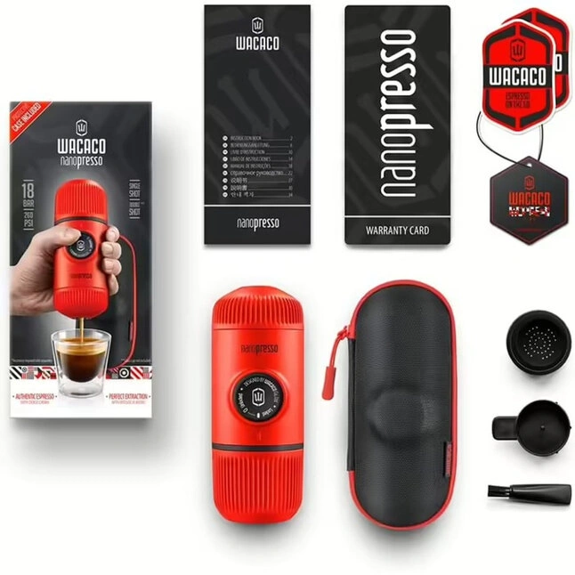 Портативна еспресо-кавоварка Wacaco Nanopresso червона з чохлом — Photo 1