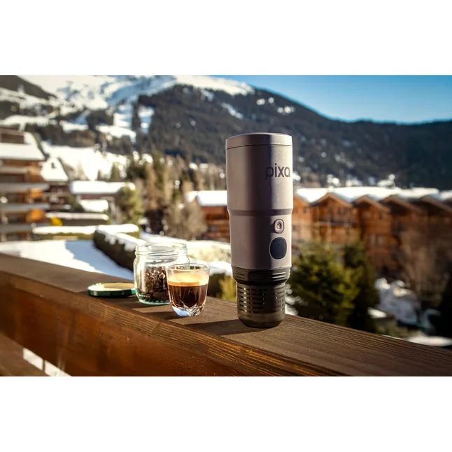 Портативна електрична еспресо-кавоварка Wacaco Pixapresso для меленої кави та капсул, червона — Photo 17